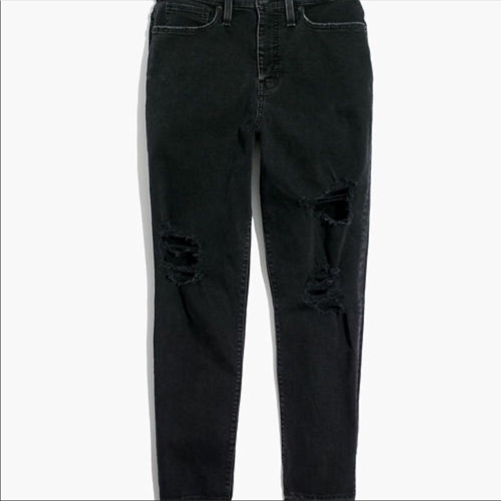 new, never used madewell mom jean black size 25